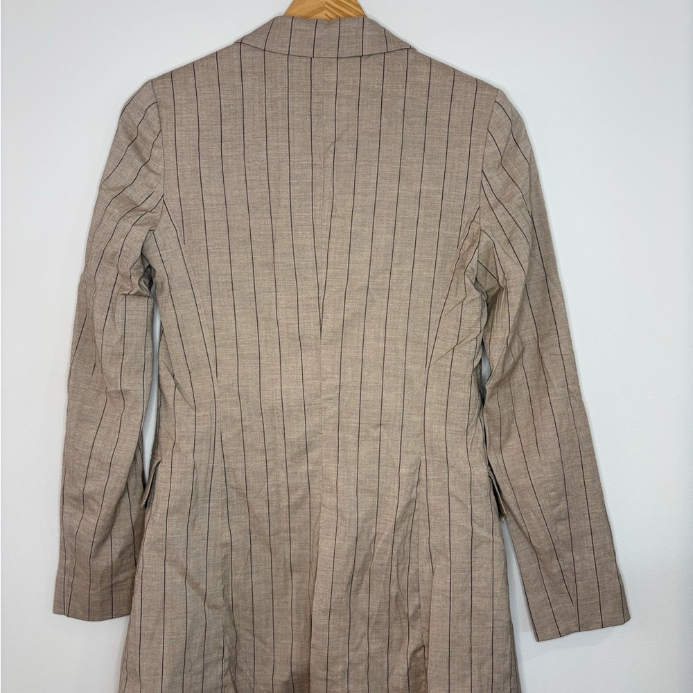 Massimo Dutti Women’s Beige Pinstripe Long Blazer, size Small - Picture 2 of 2